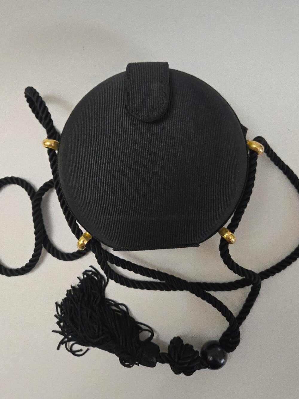 Black Hard Shell Canteen Circle Shoulder Bag